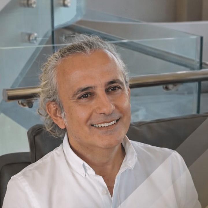 Dr. Merdan Çelik, medico chirurgo abilitato — trapianto capelli Turchia