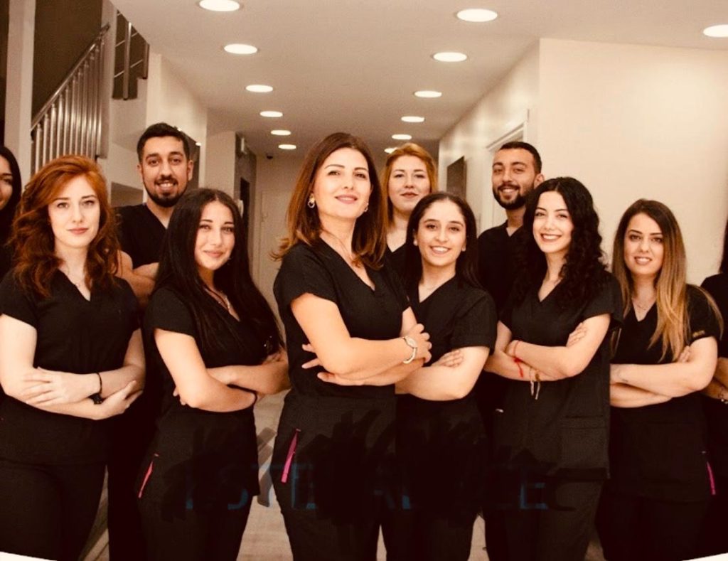 Team Global Health Hair - staff della clinica a Istanbul